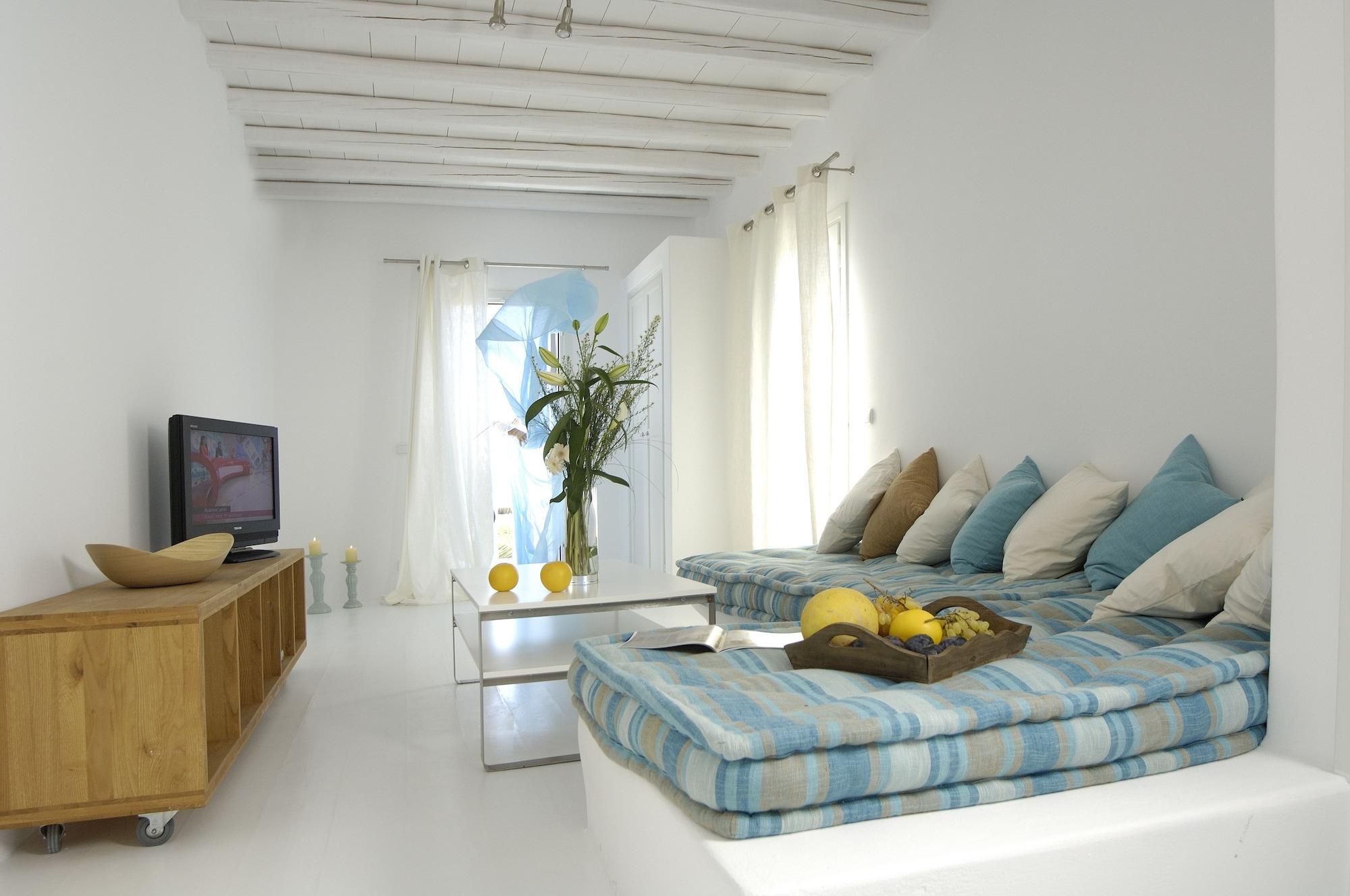 Kapetan Tasos Suites Полония Екстериор снимка