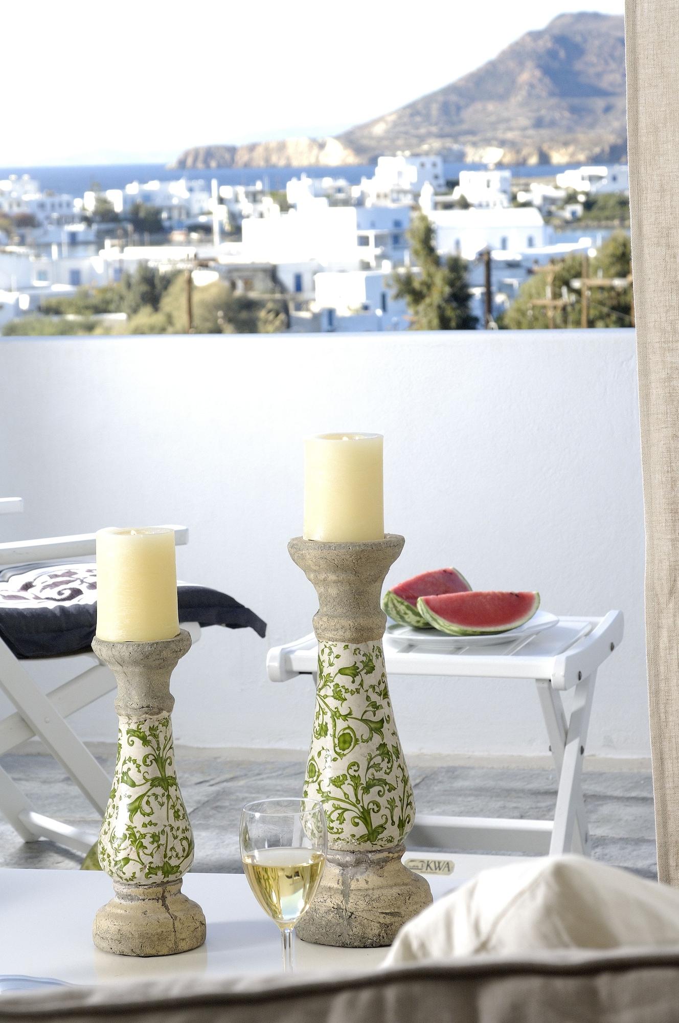 Kapetan Tasos Suites Полония Екстериор снимка