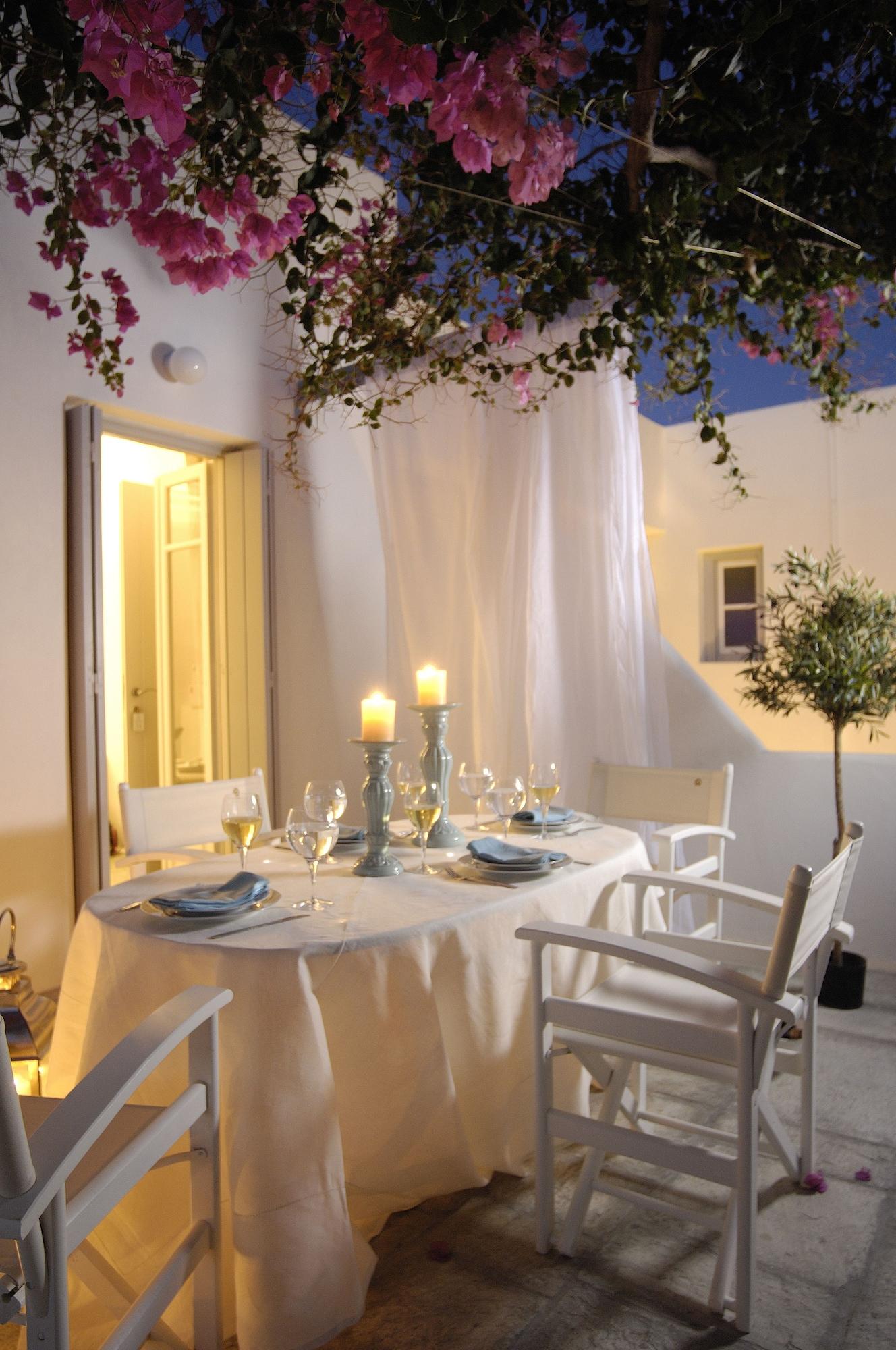 Kapetan Tasos Suites Полония Екстериор снимка
