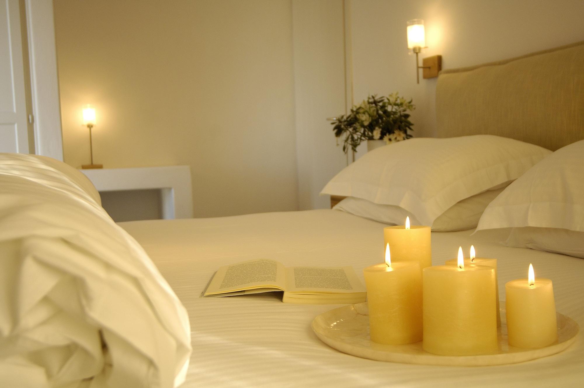 Kapetan Tasos Suites Полония Екстериор снимка