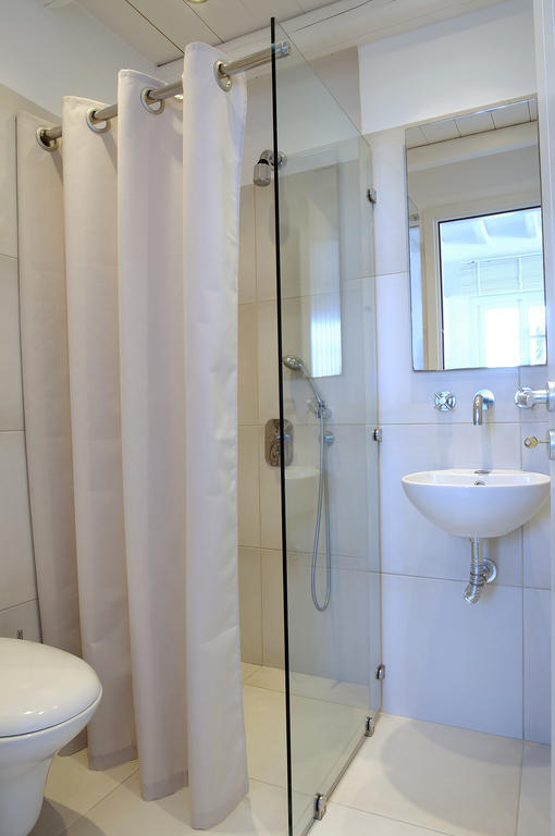 Kapetan Tasos Suites Полония Стая снимка